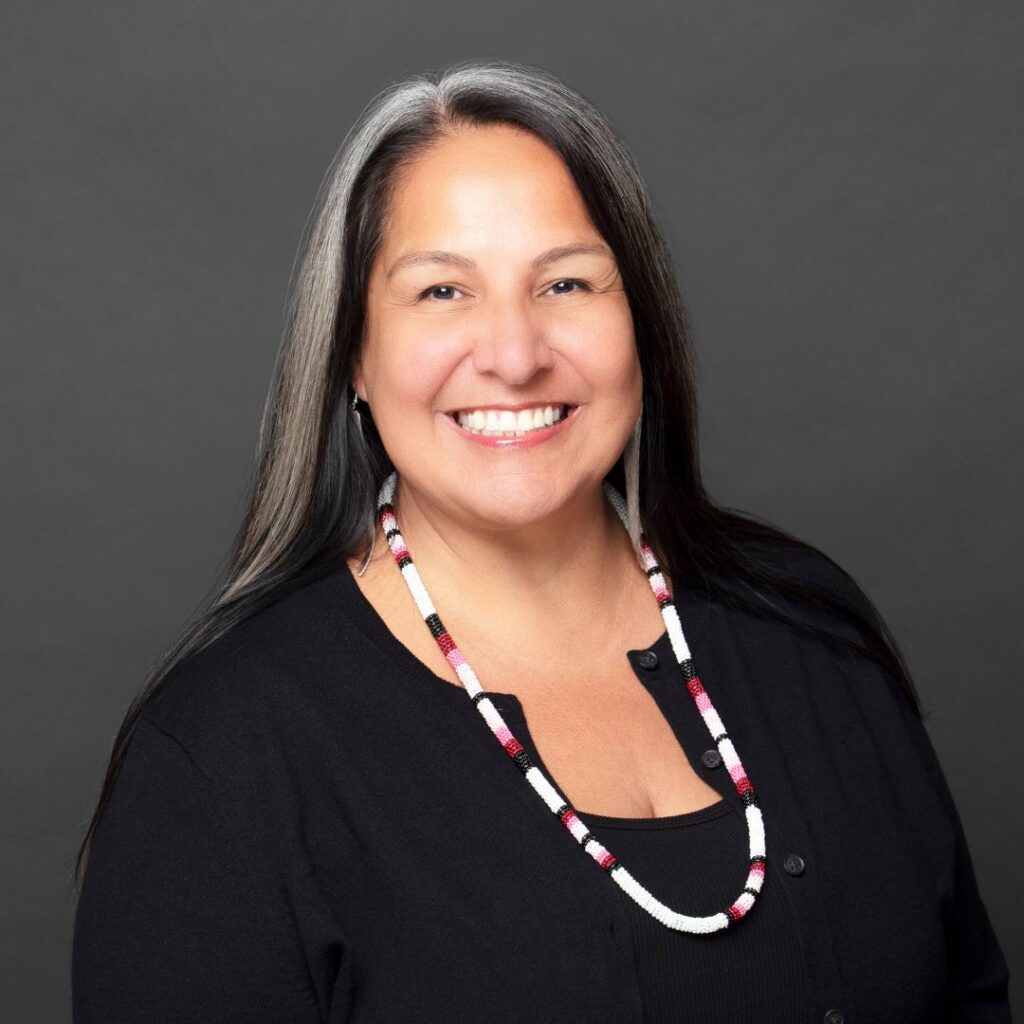 Photo of Stephanie Scott